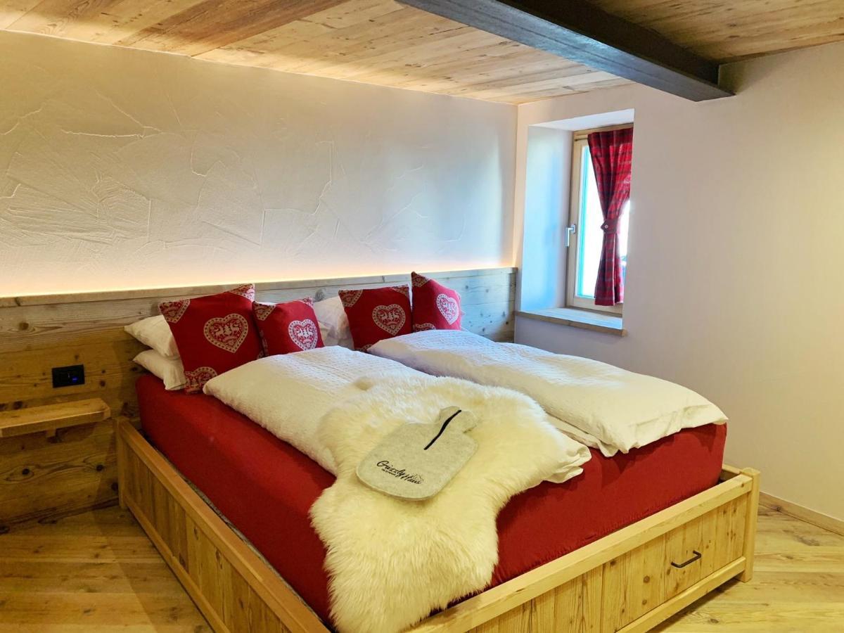 Grizzly Haus & Frosch Restaurant - Teritoria Bed and Breakfast Varena Εξωτερικό φωτογραφία