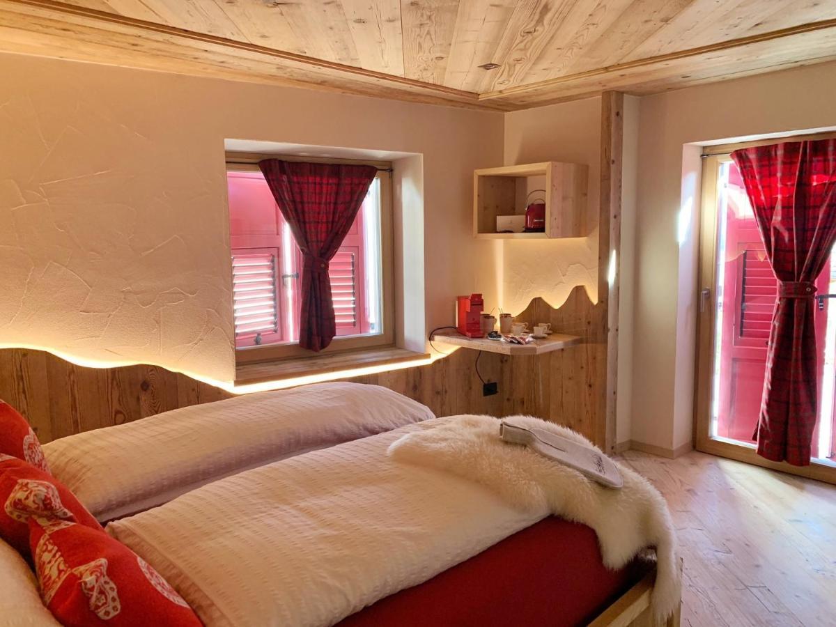 Grizzly Haus & Frosch Restaurant - Teritoria Bed and Breakfast Varena Εξωτερικό φωτογραφία