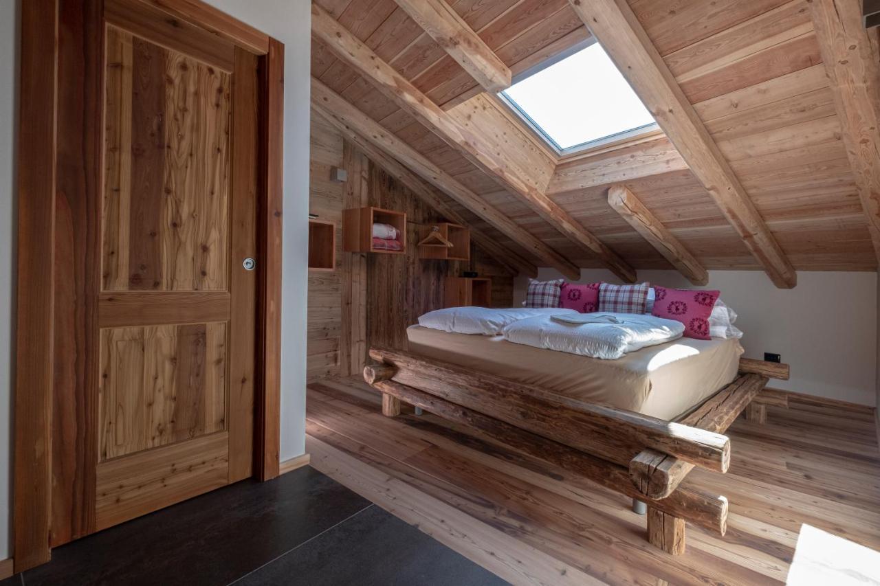 Grizzly Haus & Frosch Restaurant - Teritoria Bed and Breakfast Varena Εξωτερικό φωτογραφία