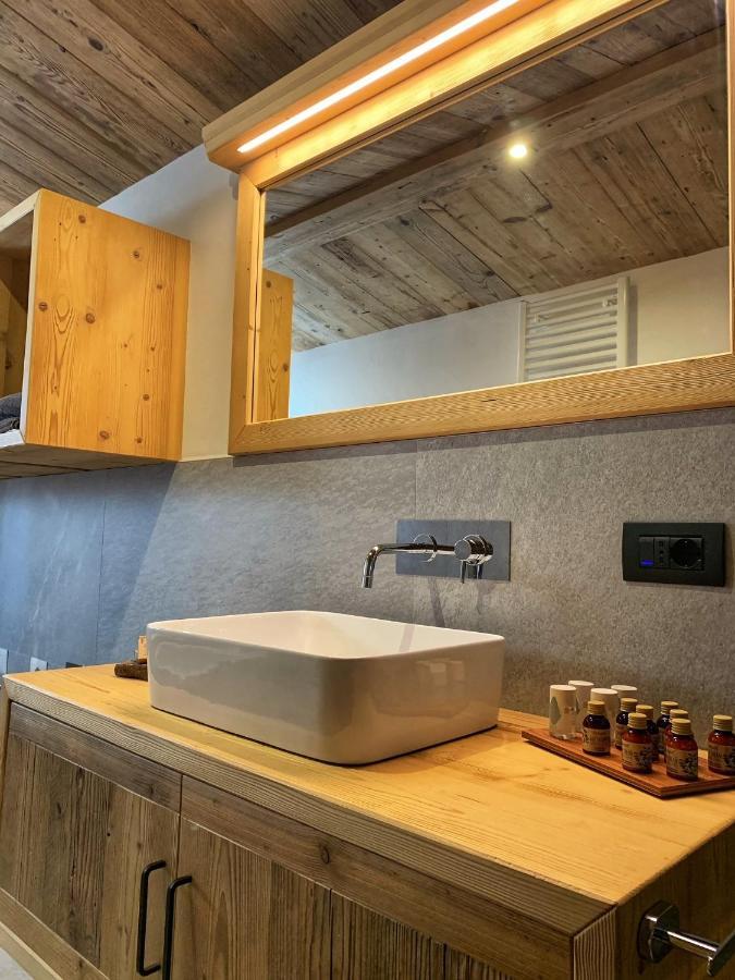 Grizzly Haus & Frosch Restaurant - Teritoria Bed and Breakfast Varena Εξωτερικό φωτογραφία