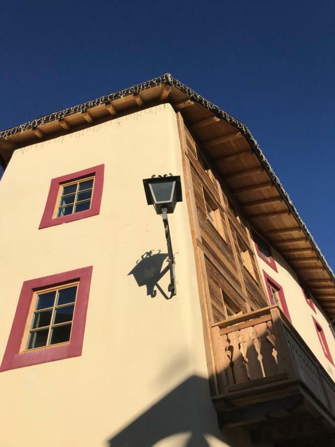 Grizzly Haus & Frosch Restaurant - Teritoria Bed and Breakfast Varena Εξωτερικό φωτογραφία