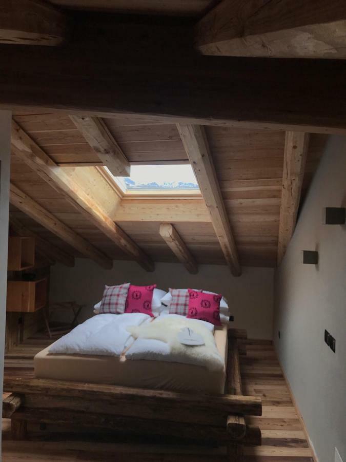 Grizzly Haus & Frosch Restaurant - Teritoria Bed and Breakfast Varena Εξωτερικό φωτογραφία
