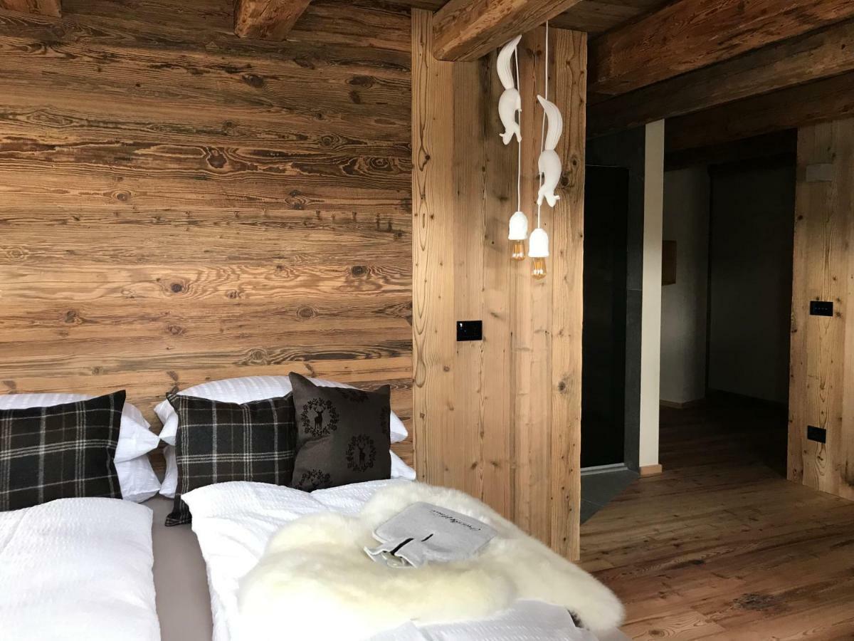 Grizzly Haus & Frosch Restaurant - Teritoria Bed and Breakfast Varena Εξωτερικό φωτογραφία