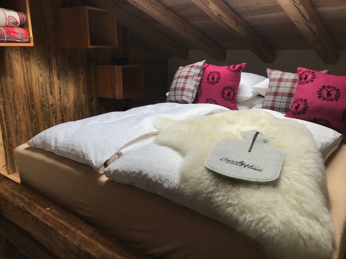 Grizzly Haus & Frosch Restaurant - Teritoria Bed and Breakfast Varena Εξωτερικό φωτογραφία