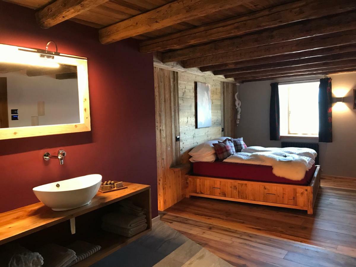Grizzly Haus & Frosch Restaurant - Teritoria Bed and Breakfast Varena Εξωτερικό φωτογραφία